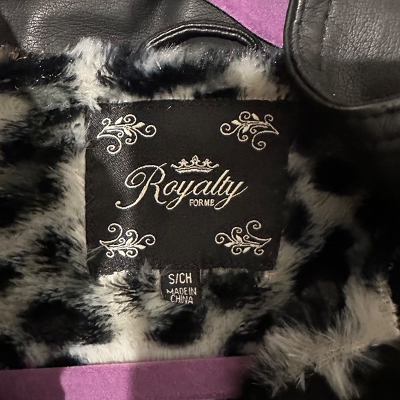 Black Faux Leather Bomber Jacket New with Tags Size S - Picture 6 of 9